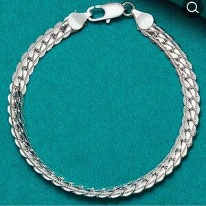 925 Silver 5mm Flat Chain Bracelet. Unisex. 8 inches in length